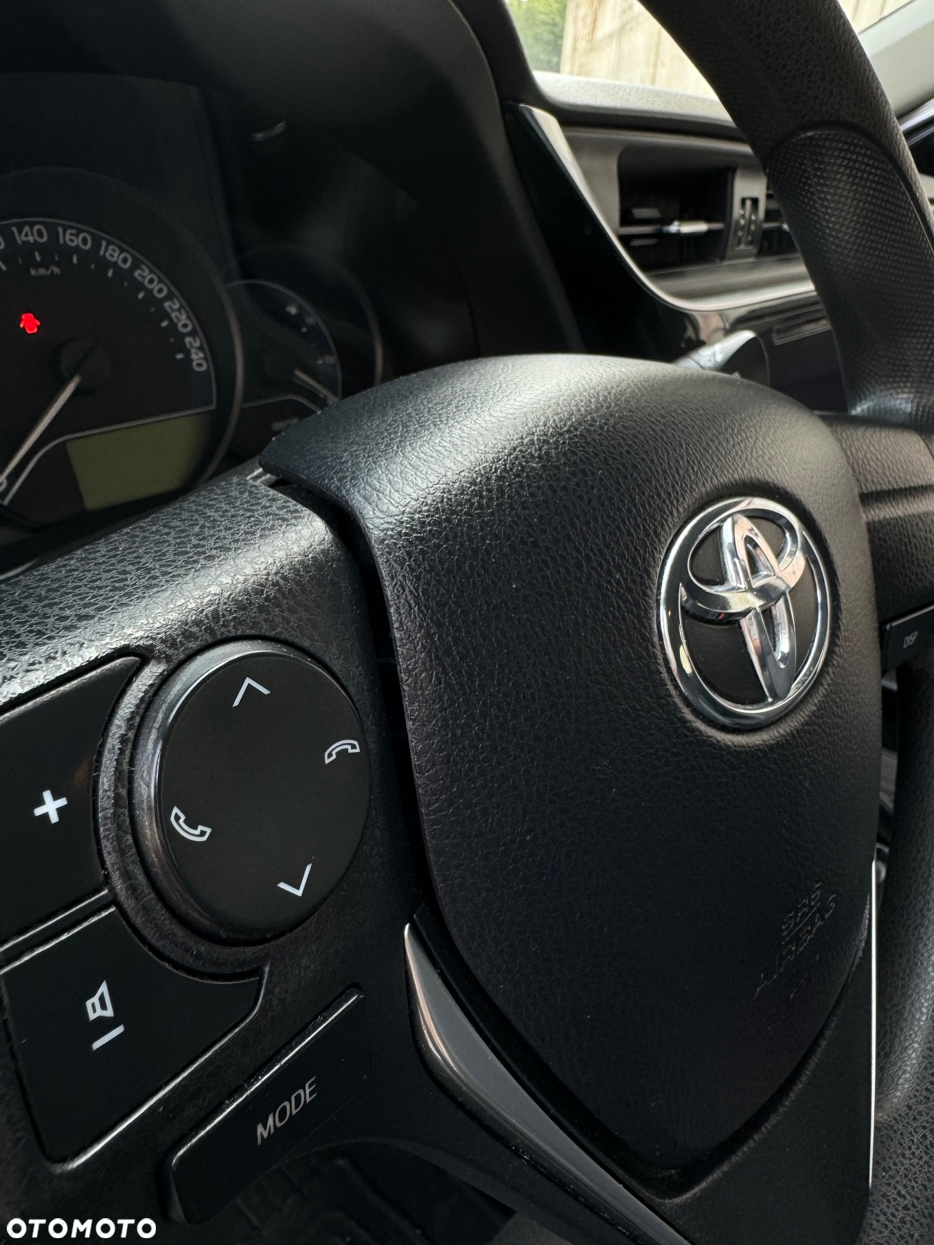 Toyota Auris 1.33 VVT-i Luna - 21