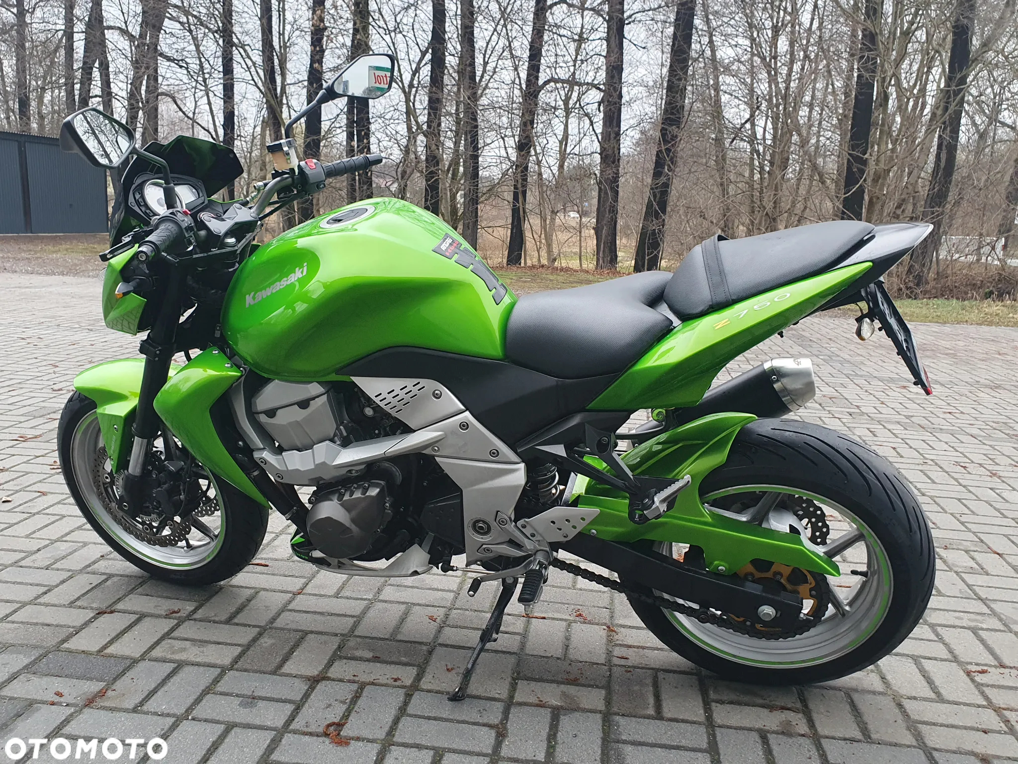 Kawasaki Z - 27