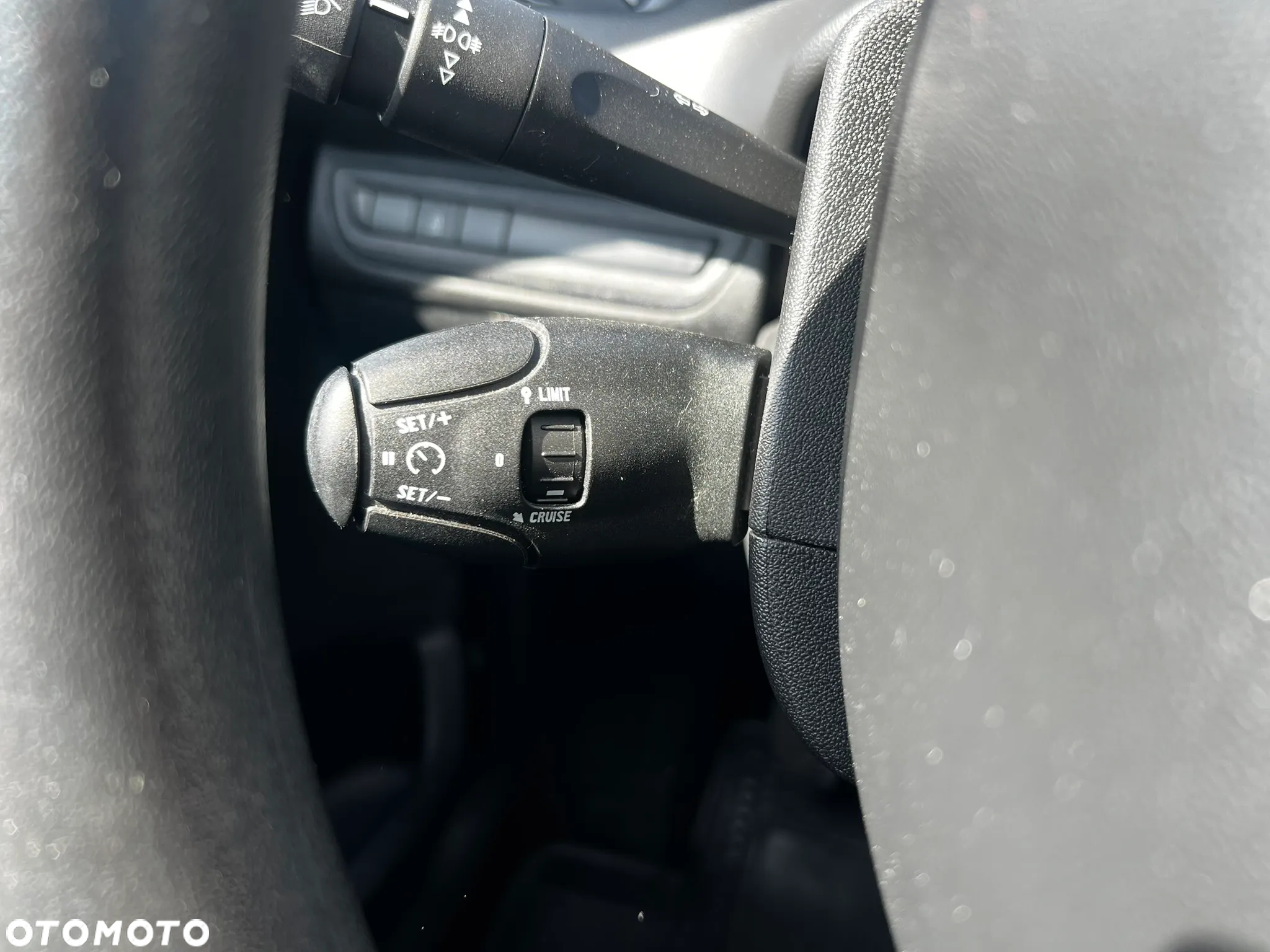 Peugeot 208 1.4 VTi Active - 23