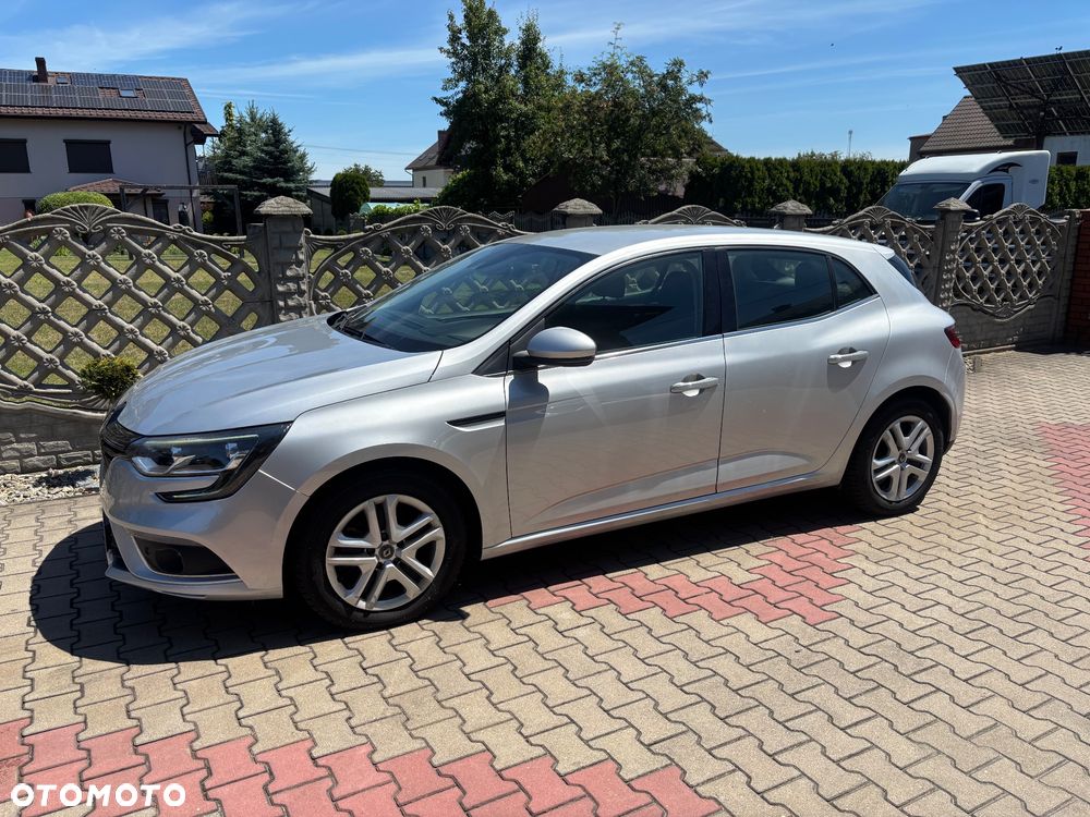 Renault Megane 1.5 Blue dCi Intens EDC - 8