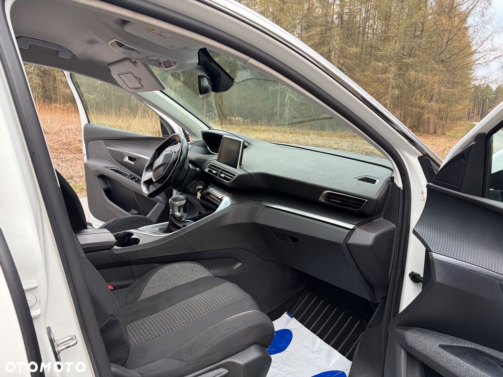 Peugeot 5008 BlueHDI 130 Active Business-Paket - 22