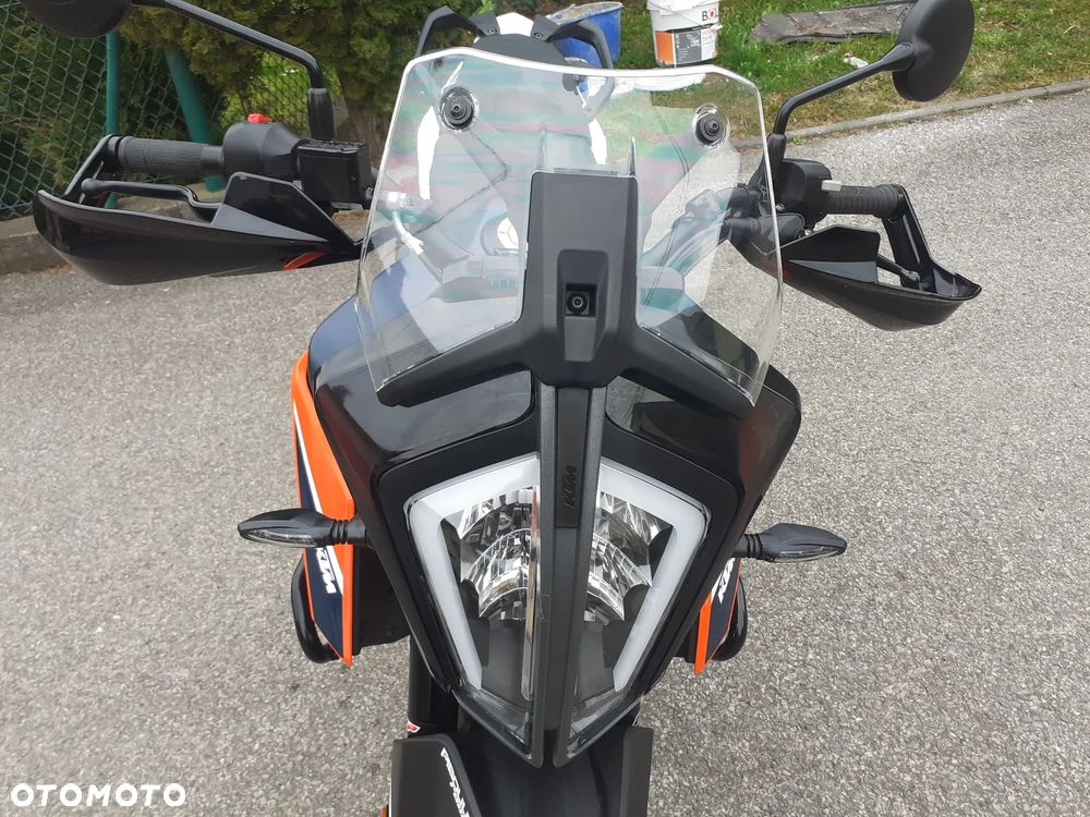 KTM Adventure - 10