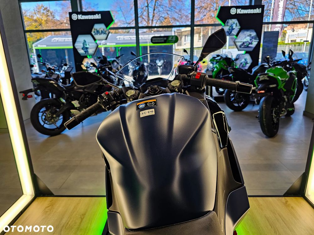 Kawasaki Ninja - 9