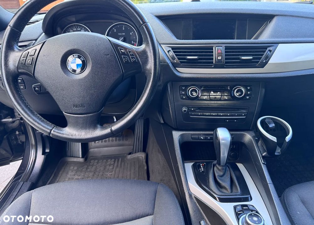 BMW X1 sDrive18d - 10