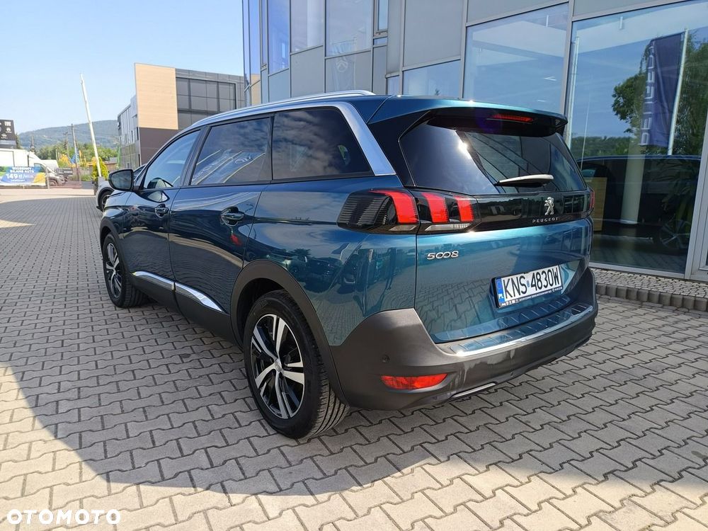 Peugeot 5008 - 4