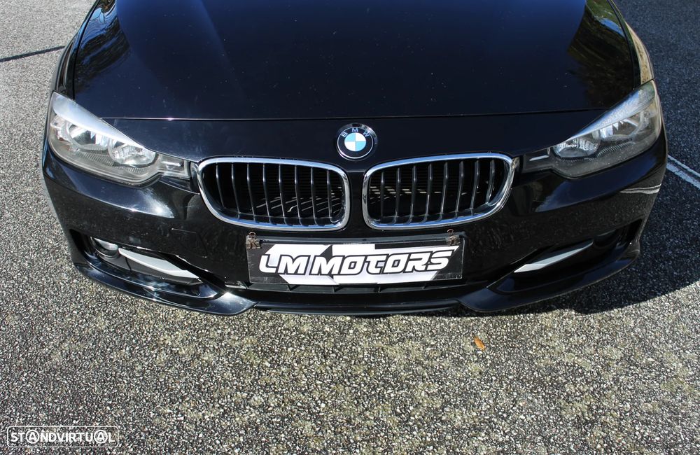 BMW 318 d Touring Line Sport - 16