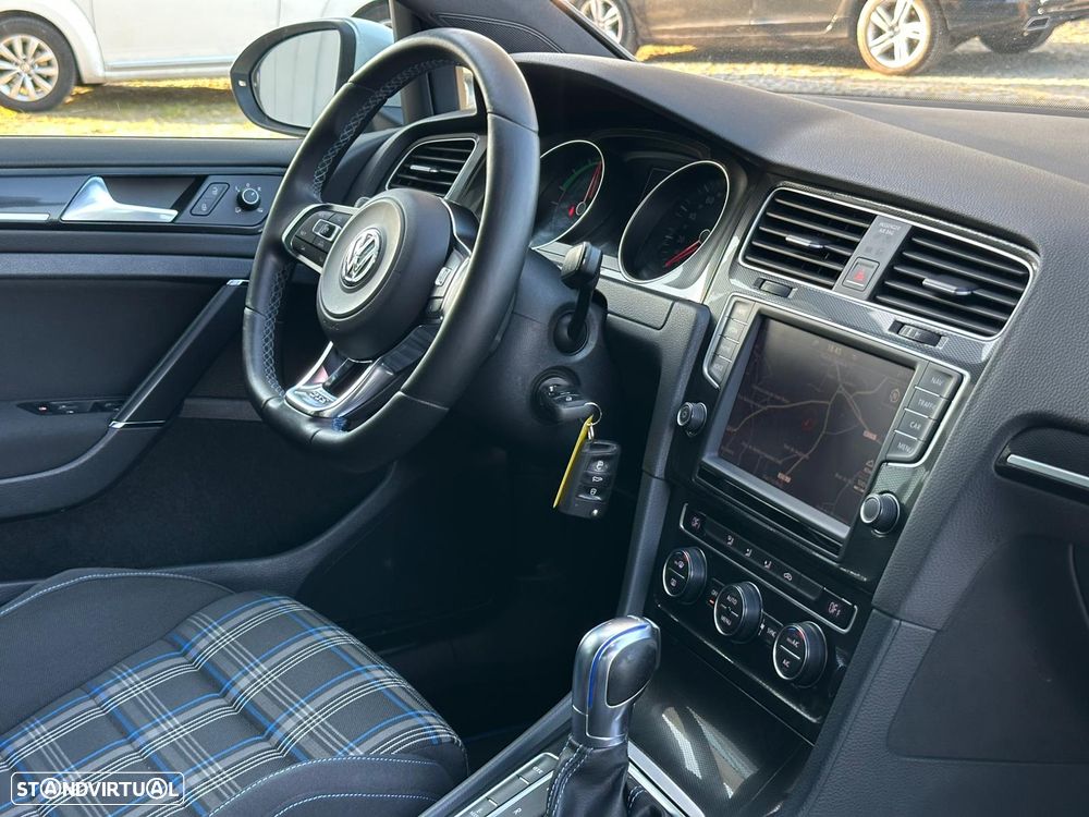 VW Golf 1.4 GTE Plug-in - 33