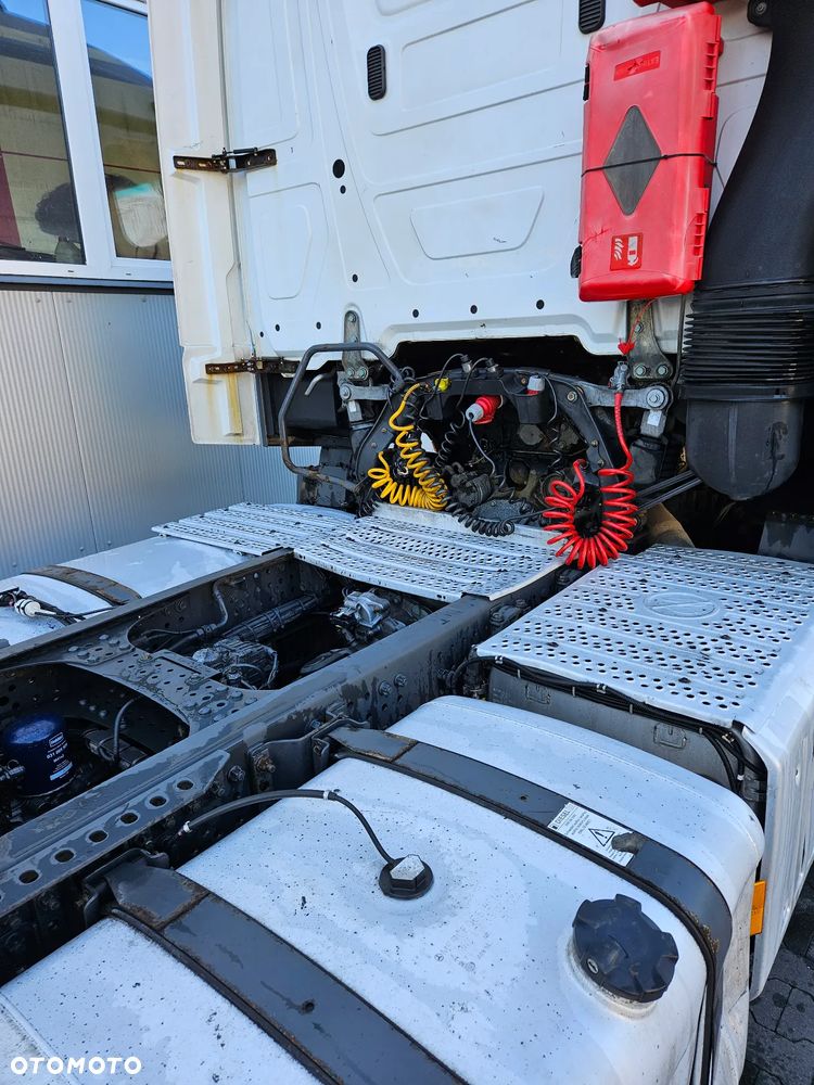 Mercedes-Benz ACTROS 1845 StreamSpace - 5