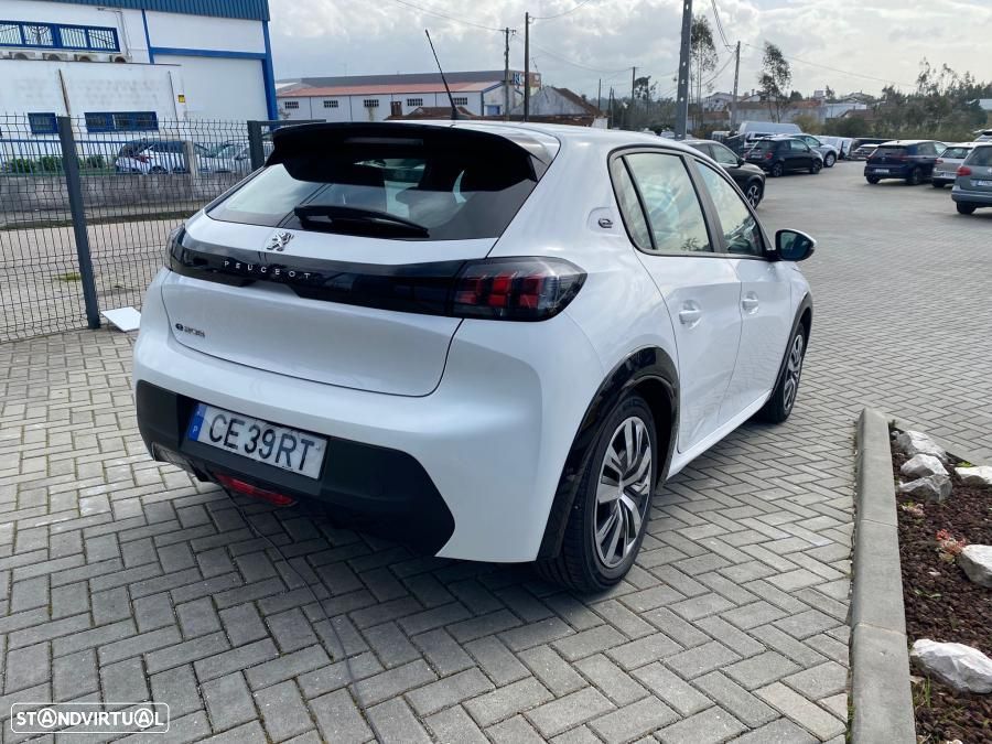 Peugeot e-208 50 kWh Active Pack - 3