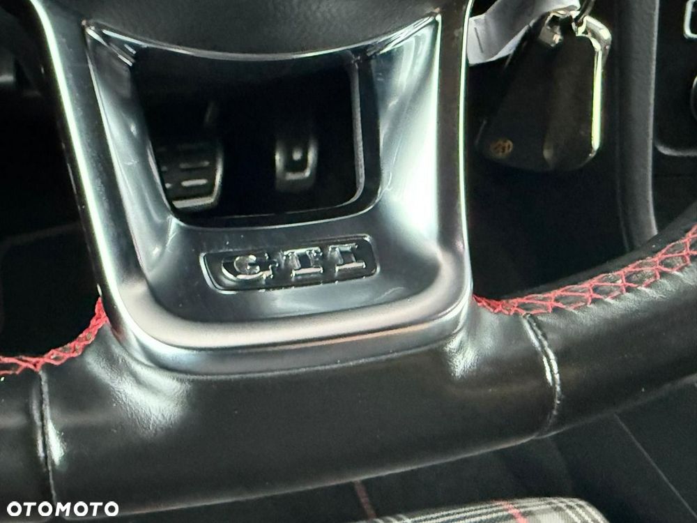 Volkswagen Golf 2.0 TSI BMT GTI Performance DSG - 33