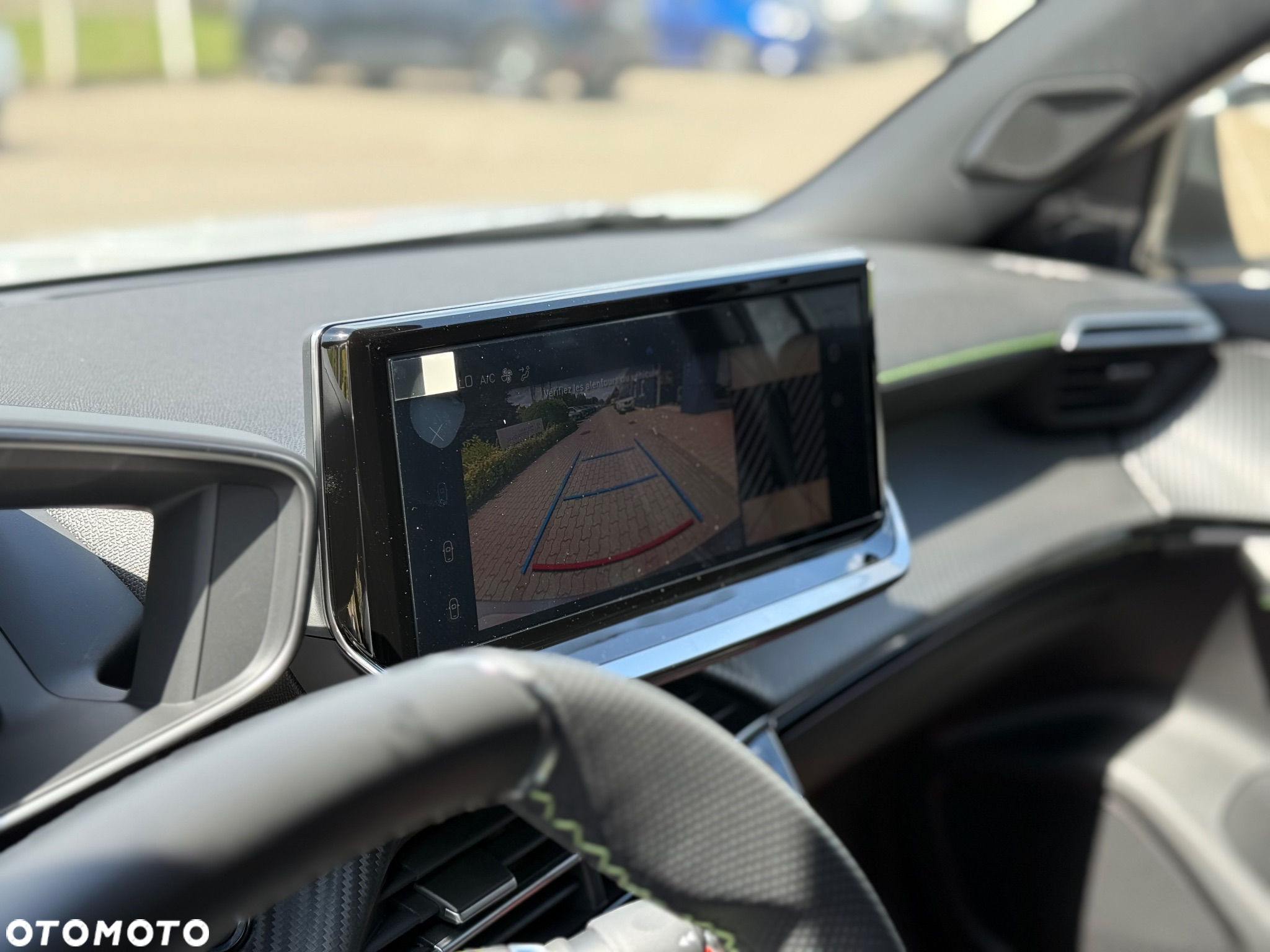 Peugeot 2008 PureTech mHEV Allure e-DCS6 - 15