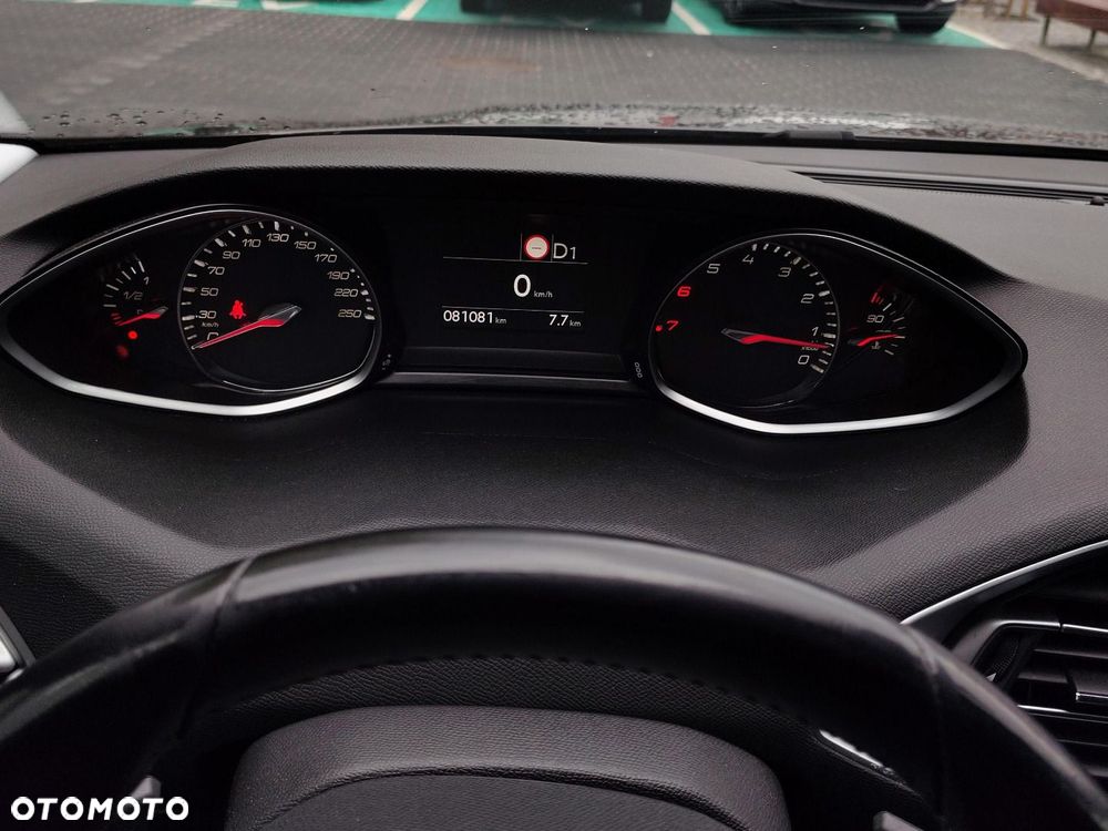 Peugeot 308 - 22