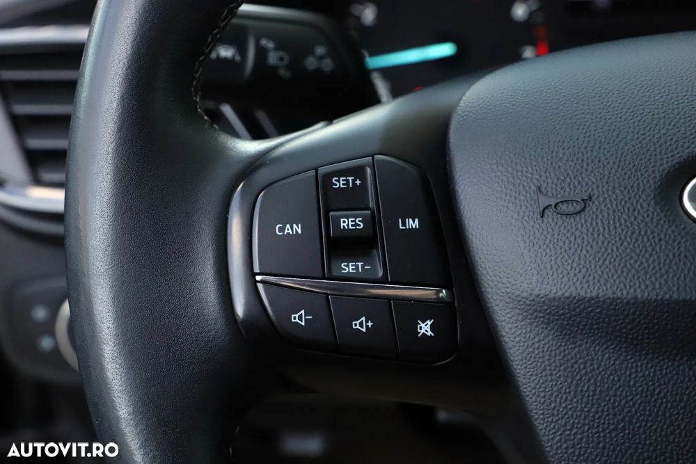 Ford Fiesta 1.0 EcoBoost Powershift SYNC Edition - 12