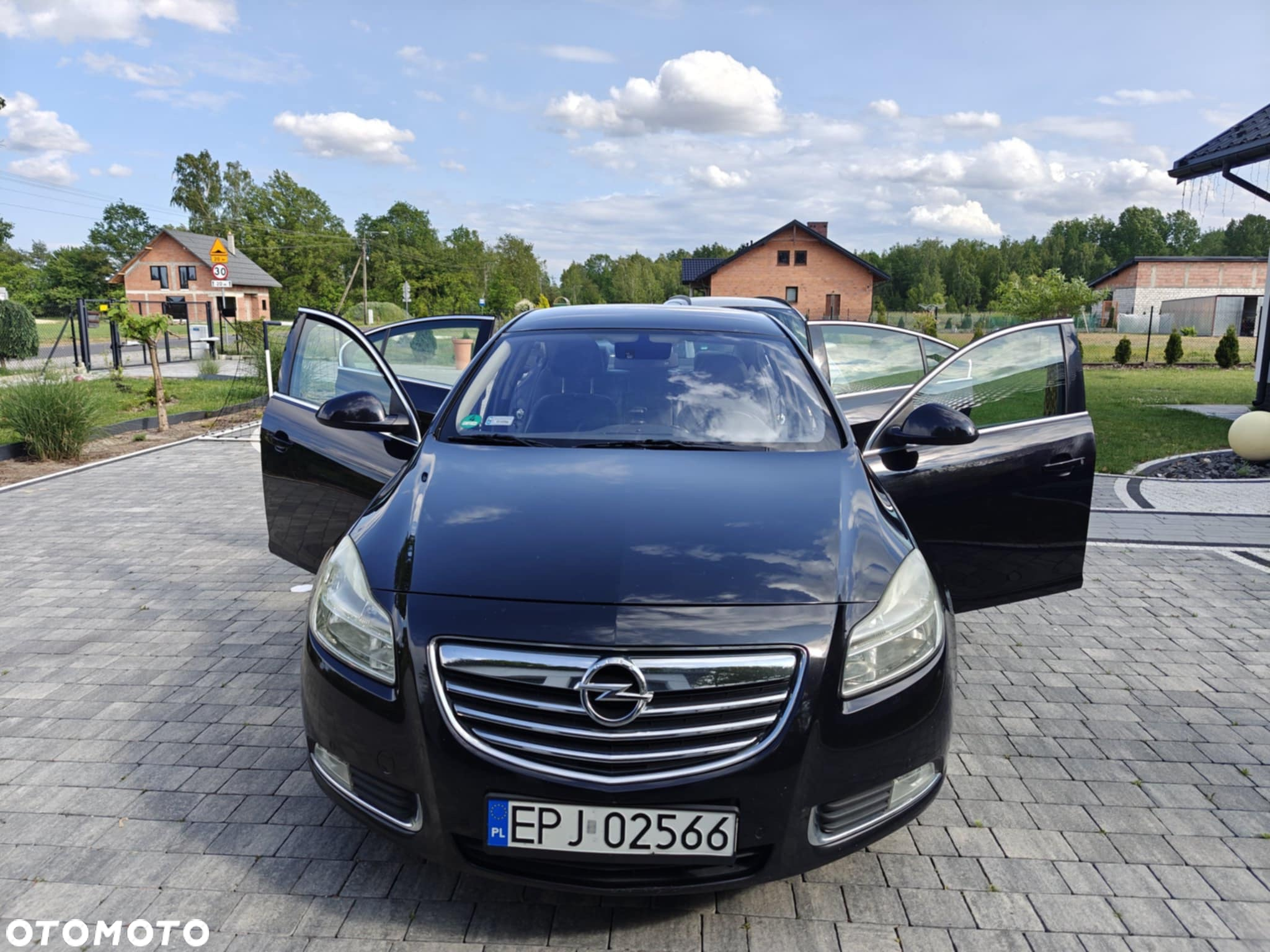 Opel Insignia - 4