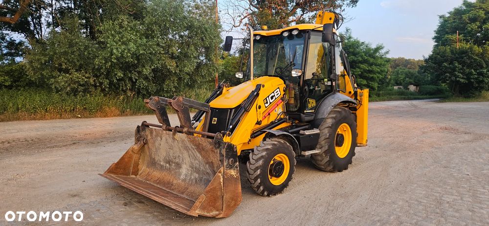 JCB 3CX - 1