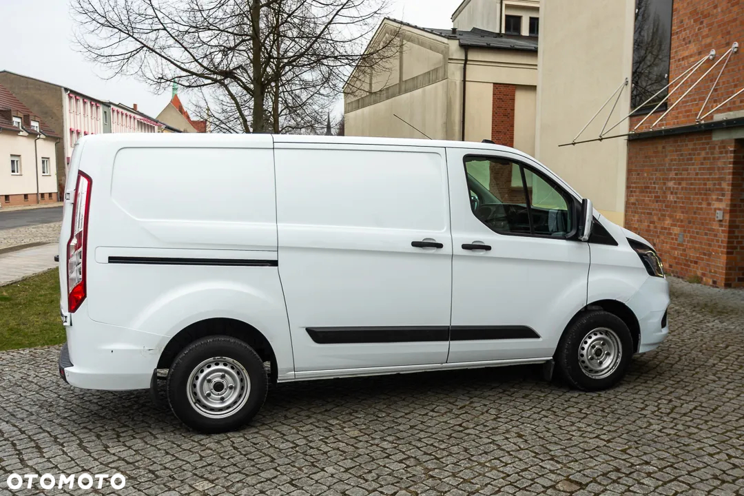Ford Transit Custom - 12
