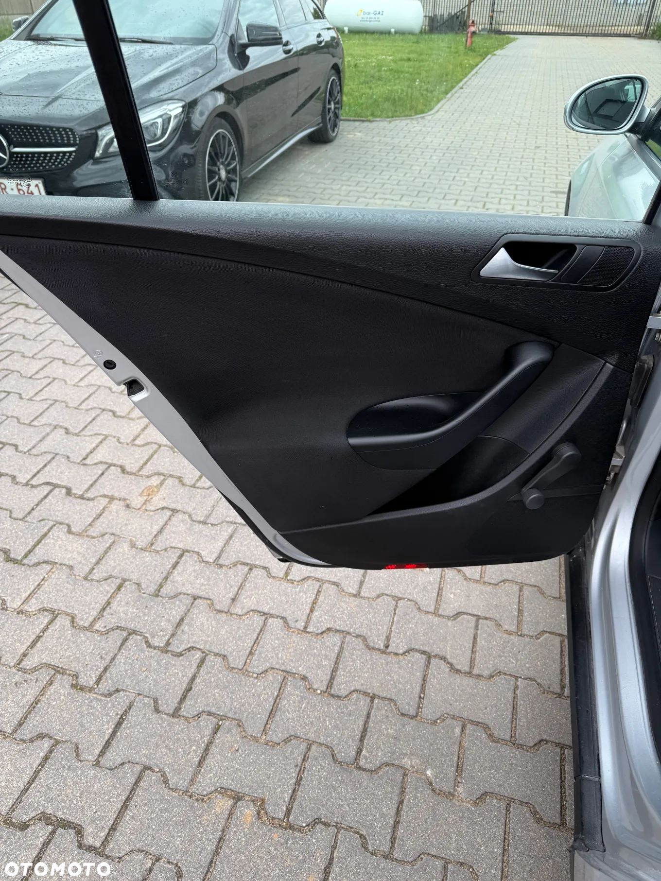 Volkswagen Passat - 20
