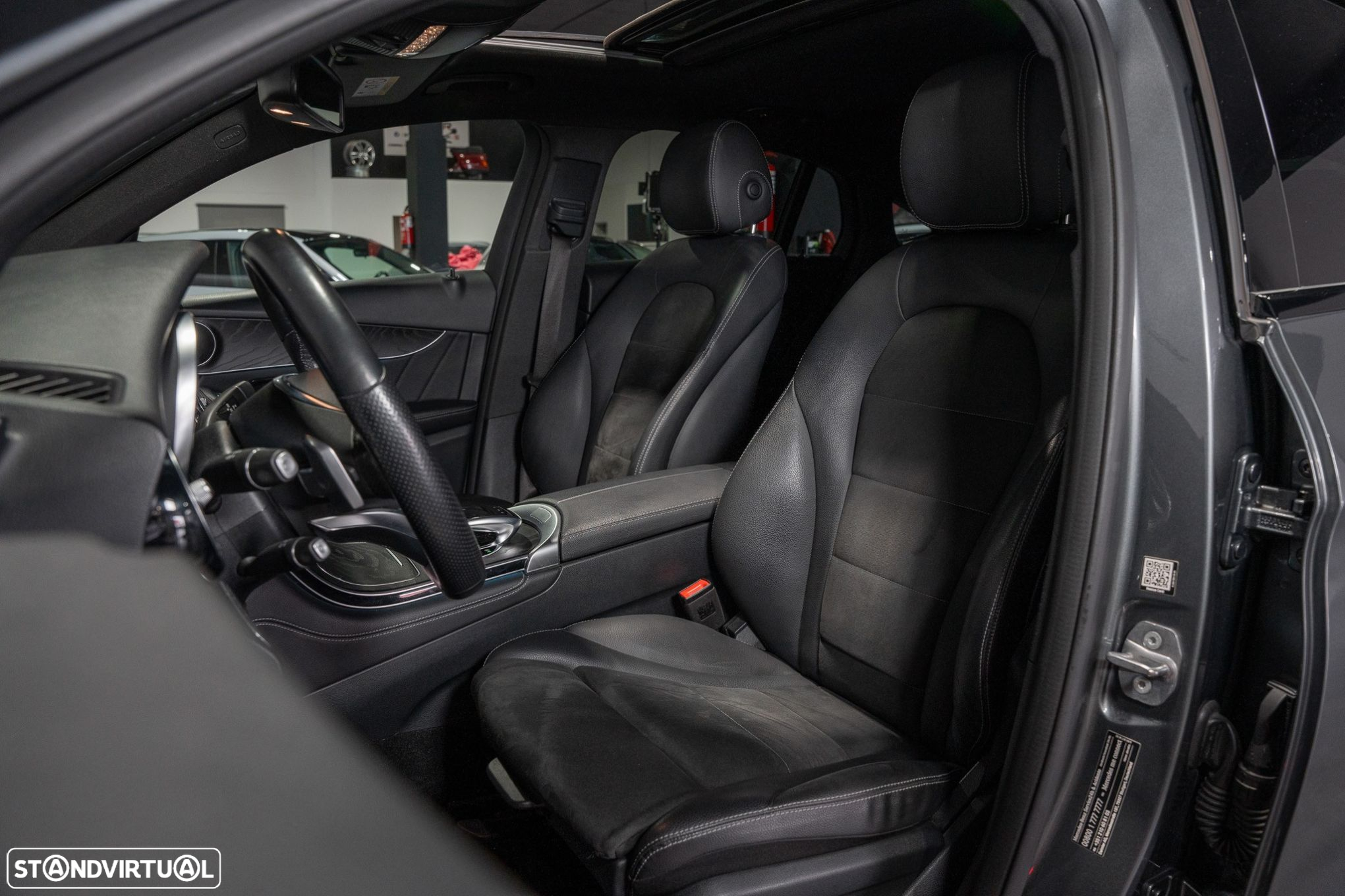Mercedes-Benz GLC 250 d Coupé AMG Line 4-Matic - 26