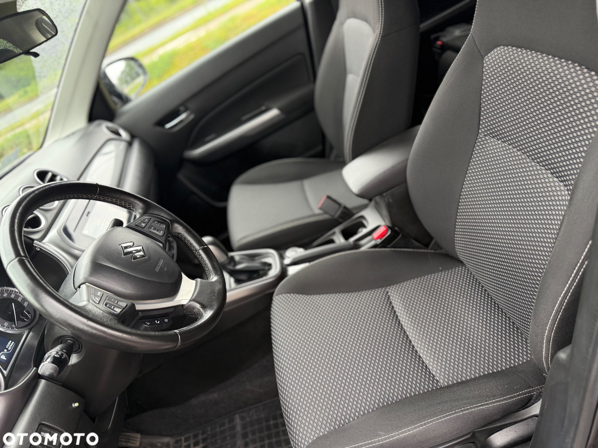 Suzuki Vitara 1.4 T Boosterjet S 4WD - 10