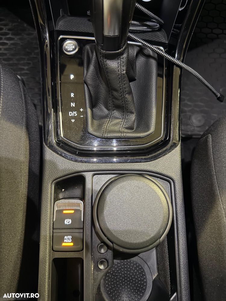 Volkswagen Touran 1.5 TSI DSG Highline - 17