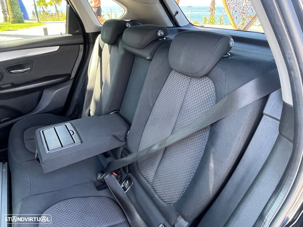 BMW 216 Active Tourer d Line Sport Auto - 6