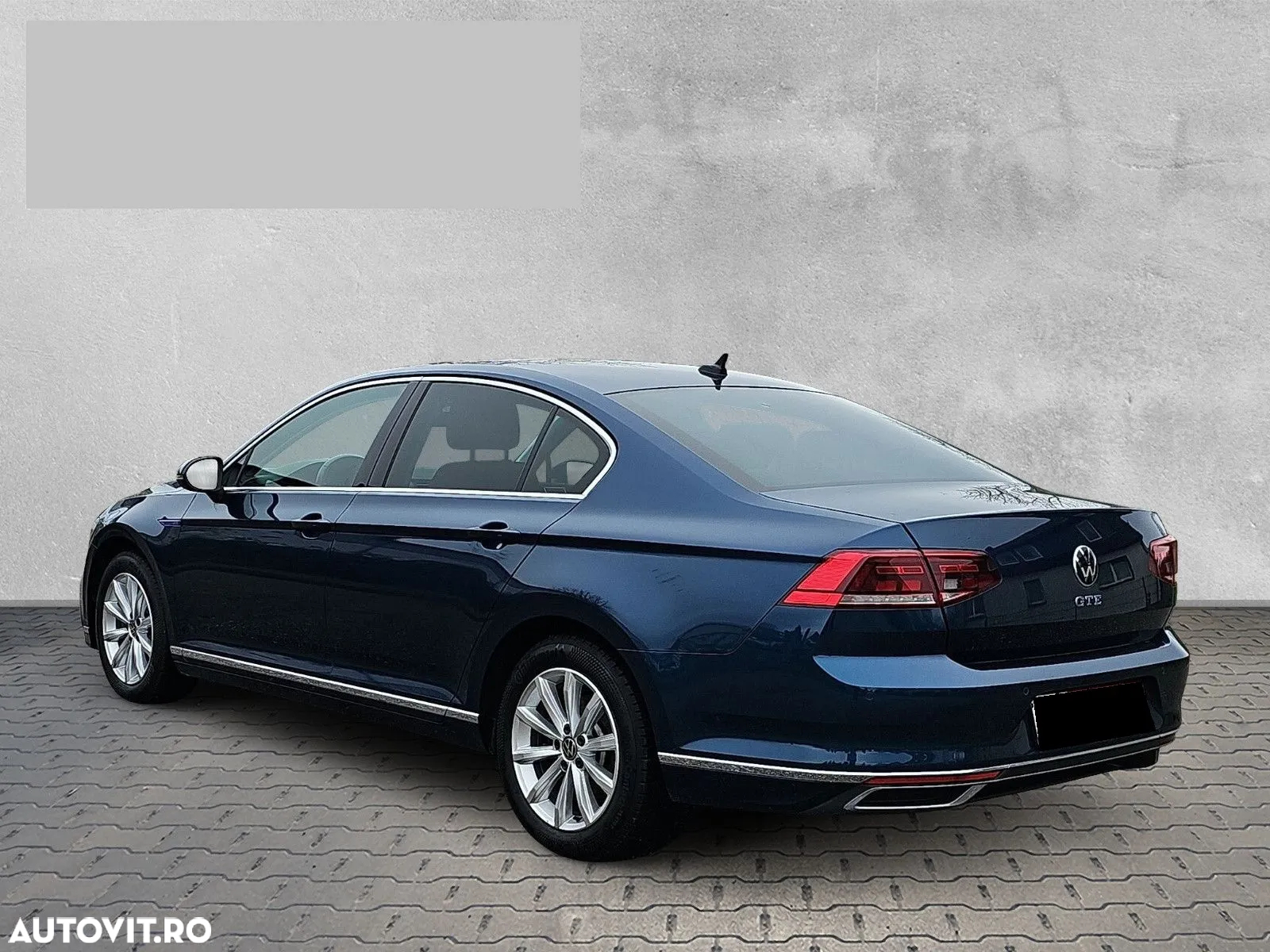 Volkswagen Passat - 3