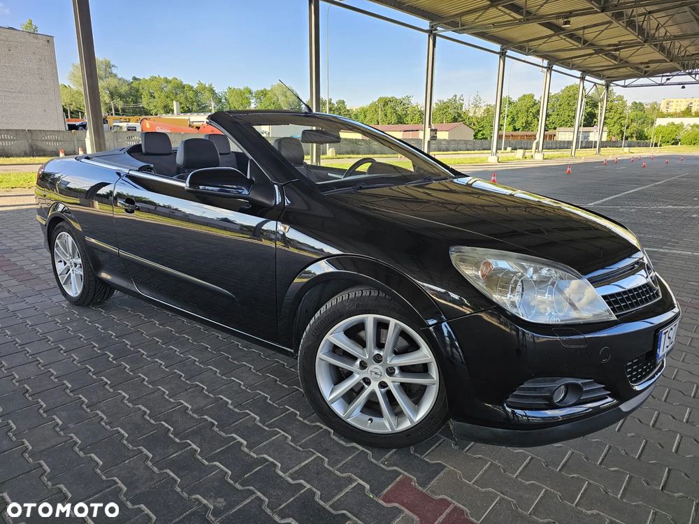 Opel Astra 1.9 CDTI Cosmo - 1