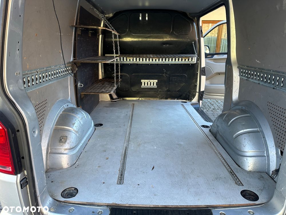 Volkswagen TRANSPORTER - 13
