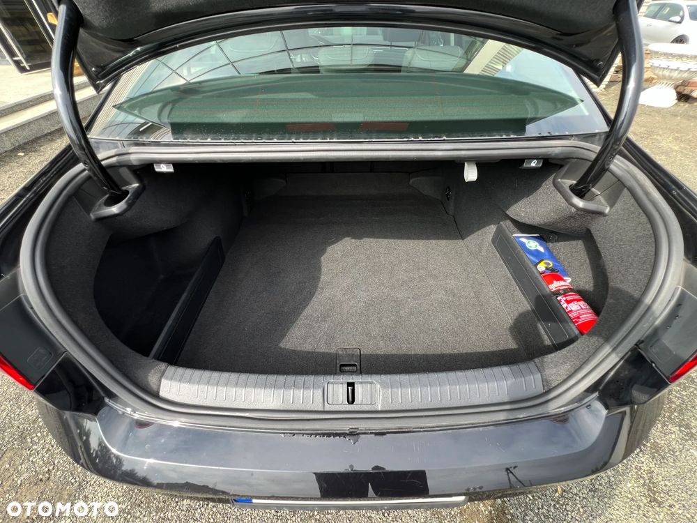 Volkswagen Passat 1.5 TSI EVO Essence DSG - 11