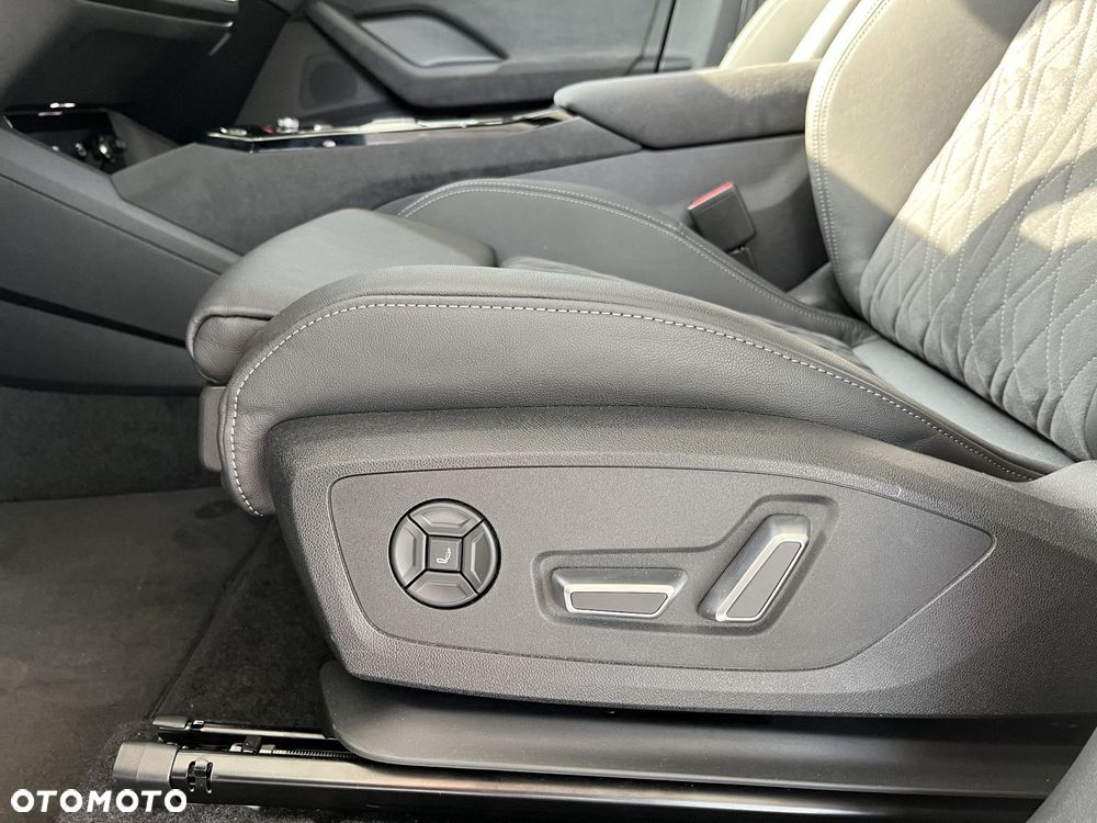 Audi Q6 e-tron - 11