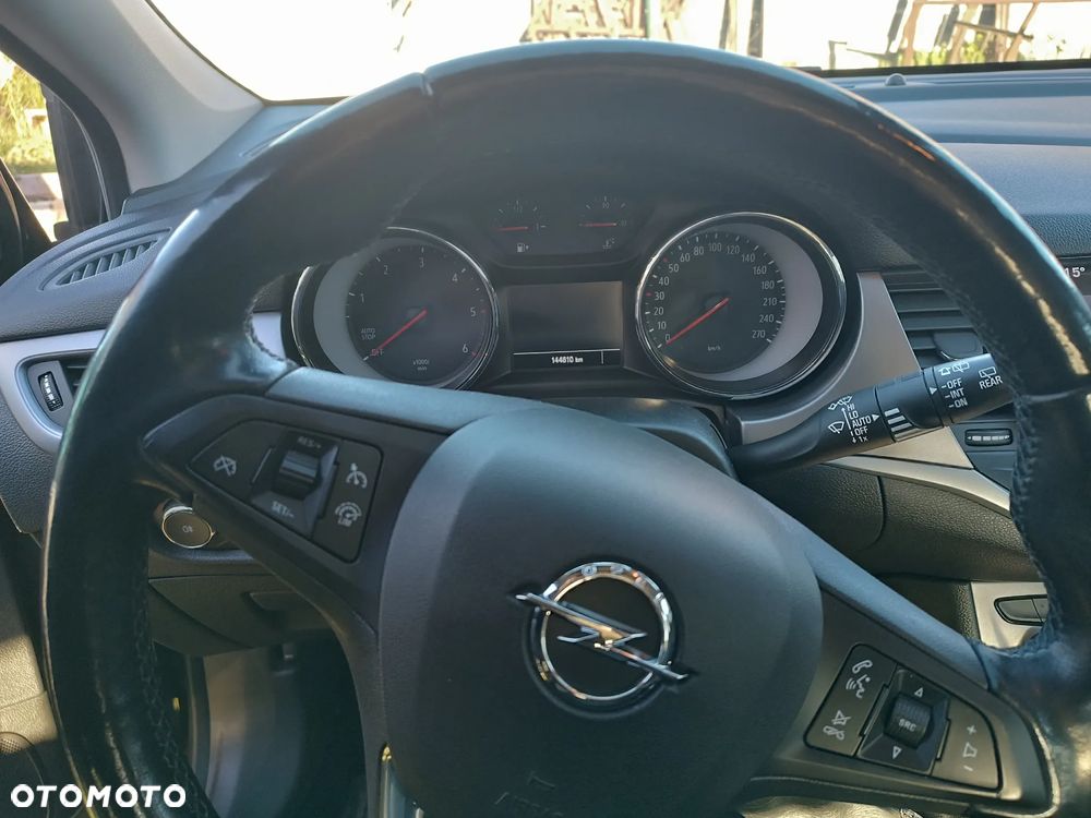 Opel Astra 1.6 CDTI Enjoy S&S - 10