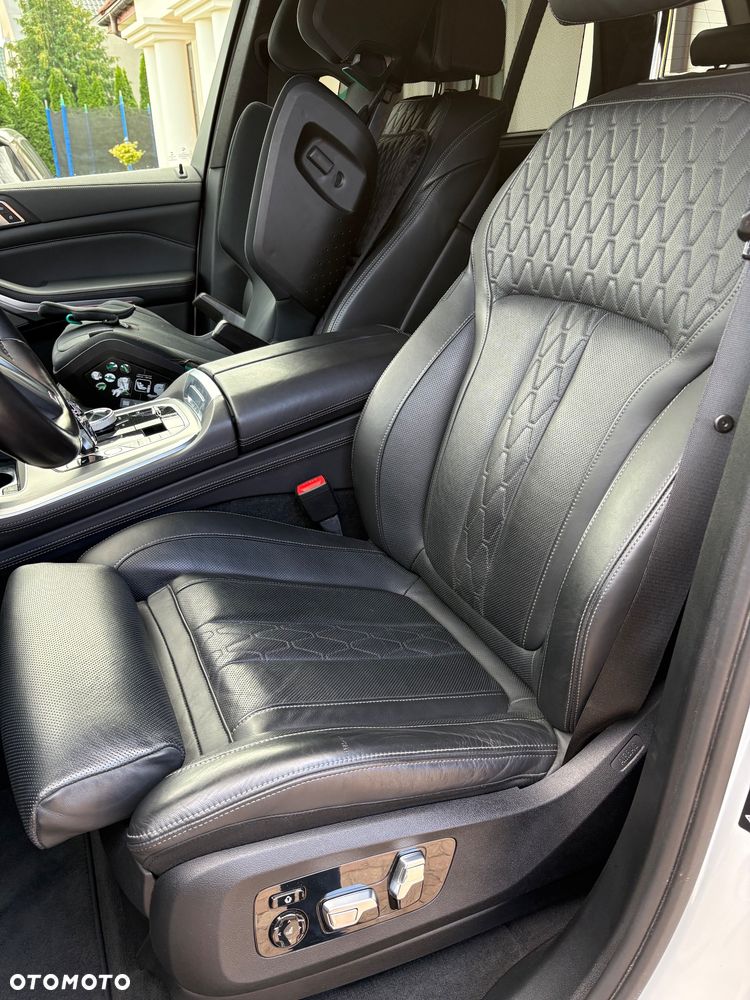 BMW X5 xDrive40d mHEV sport - 24