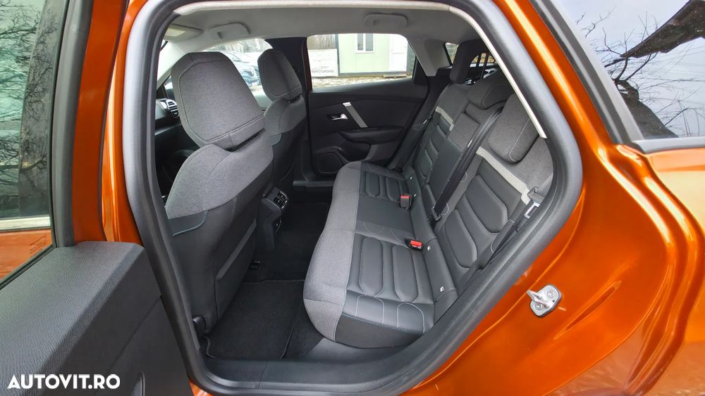 Citroën C4 PureTech 130 Stop&Start EAT8 SHINE - 16