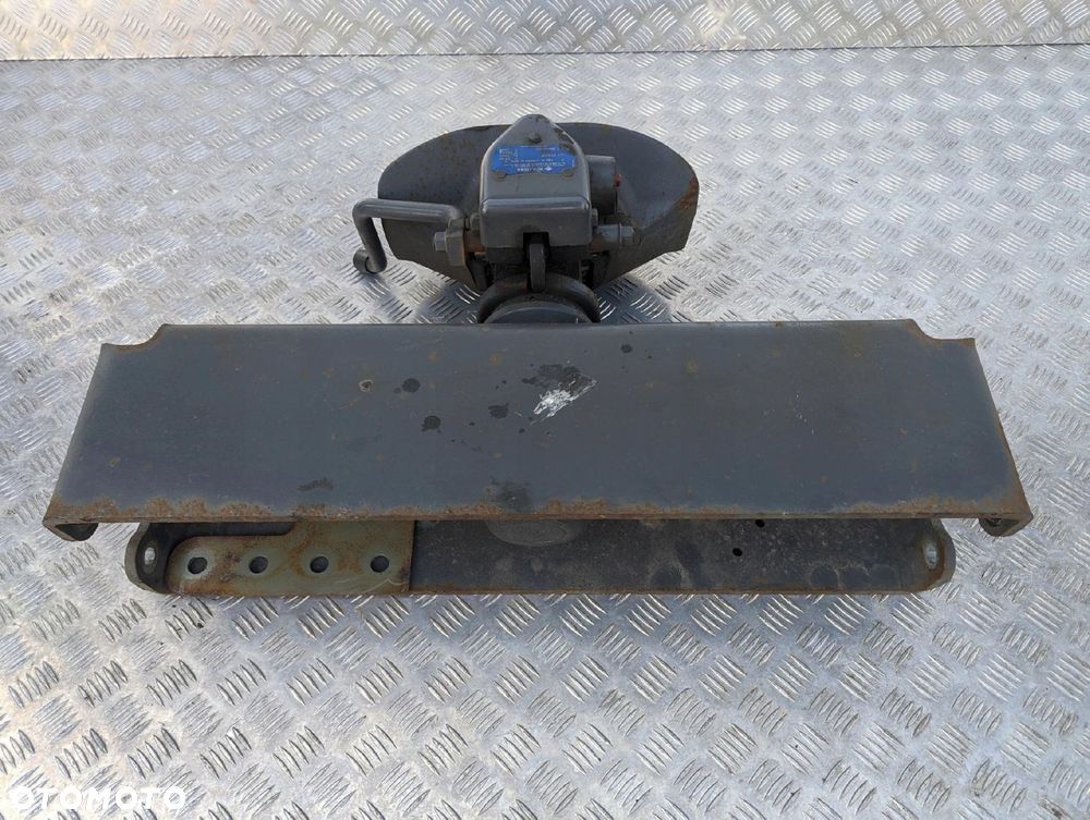 ZACZEP SPRZĘG RINGFEDER DAF - 9