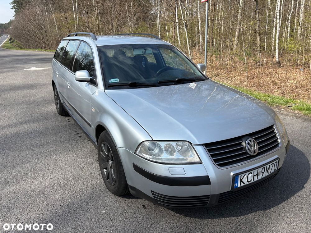 Volkswagen Passat 1.9 TDI Highline - 8