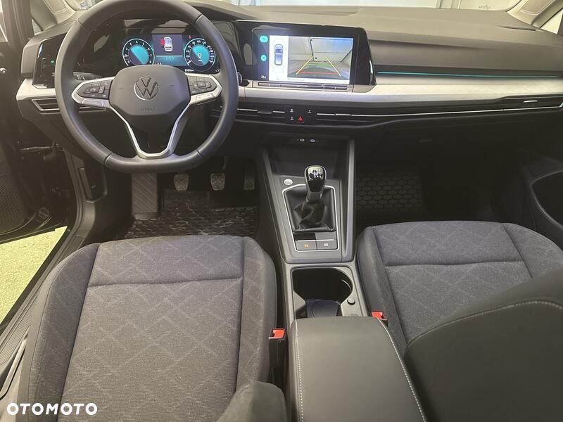 Volkswagen Golf - 21