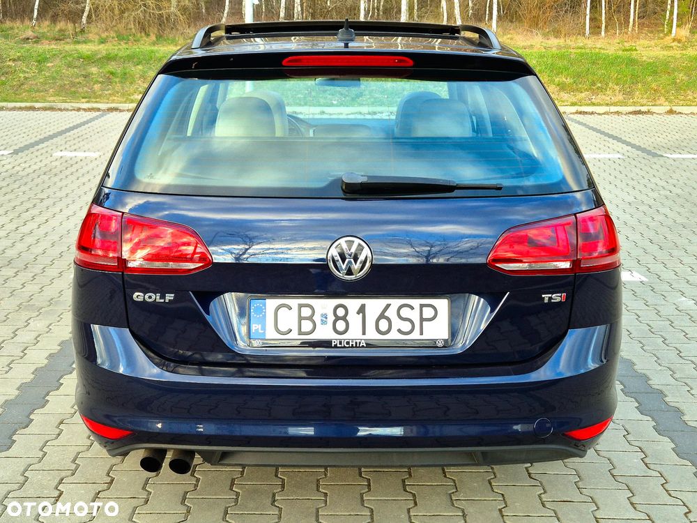 Volkswagen Golf - 23