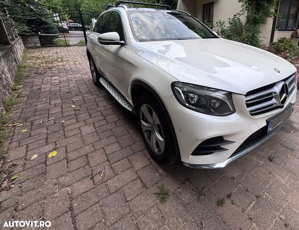Mercedes-Benz GLC 250 4MATIC - 3