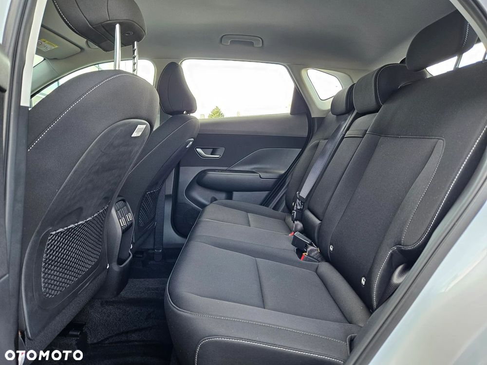 Hyundai Kona 1.6 T-GDI Executive DCT - 12