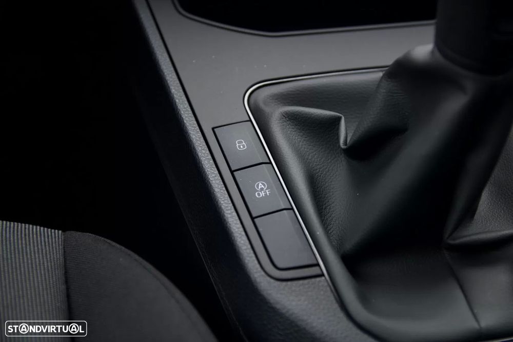 SEAT Arona 1.0 TSI Xcellence - 28