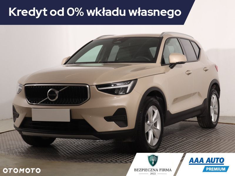 Volvo XC 40 - 3