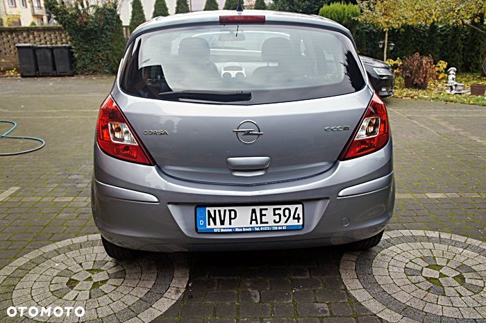 Opel Corsa 1.0 12V Selection 110 Jahre - 22