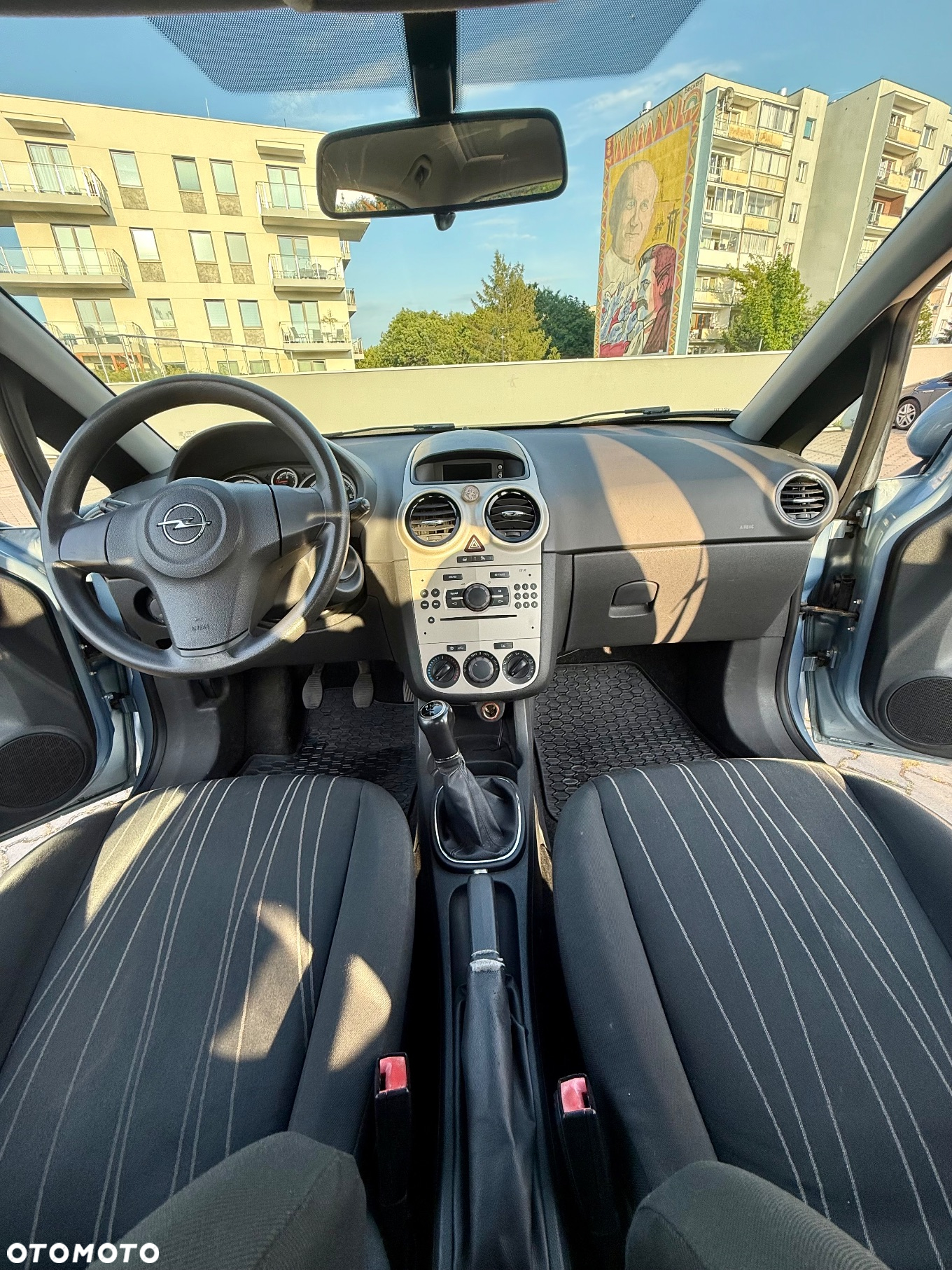 Opel Corsa 1.2 16V - 8