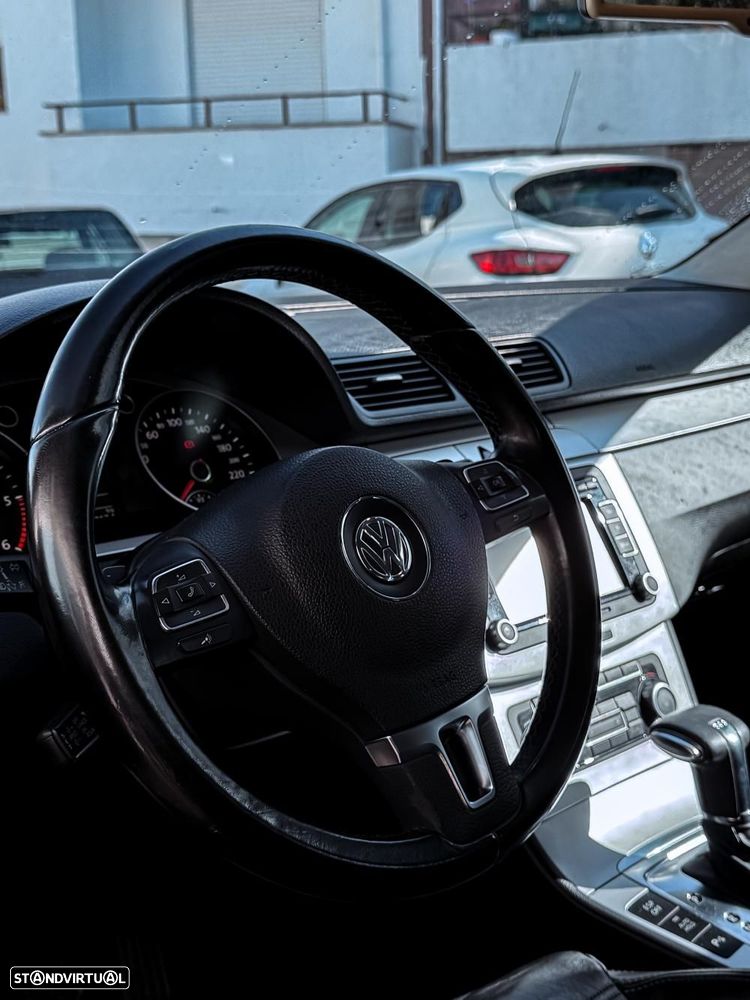 VW Passat CC 2.0 TDi BlueMotion DSG - 10