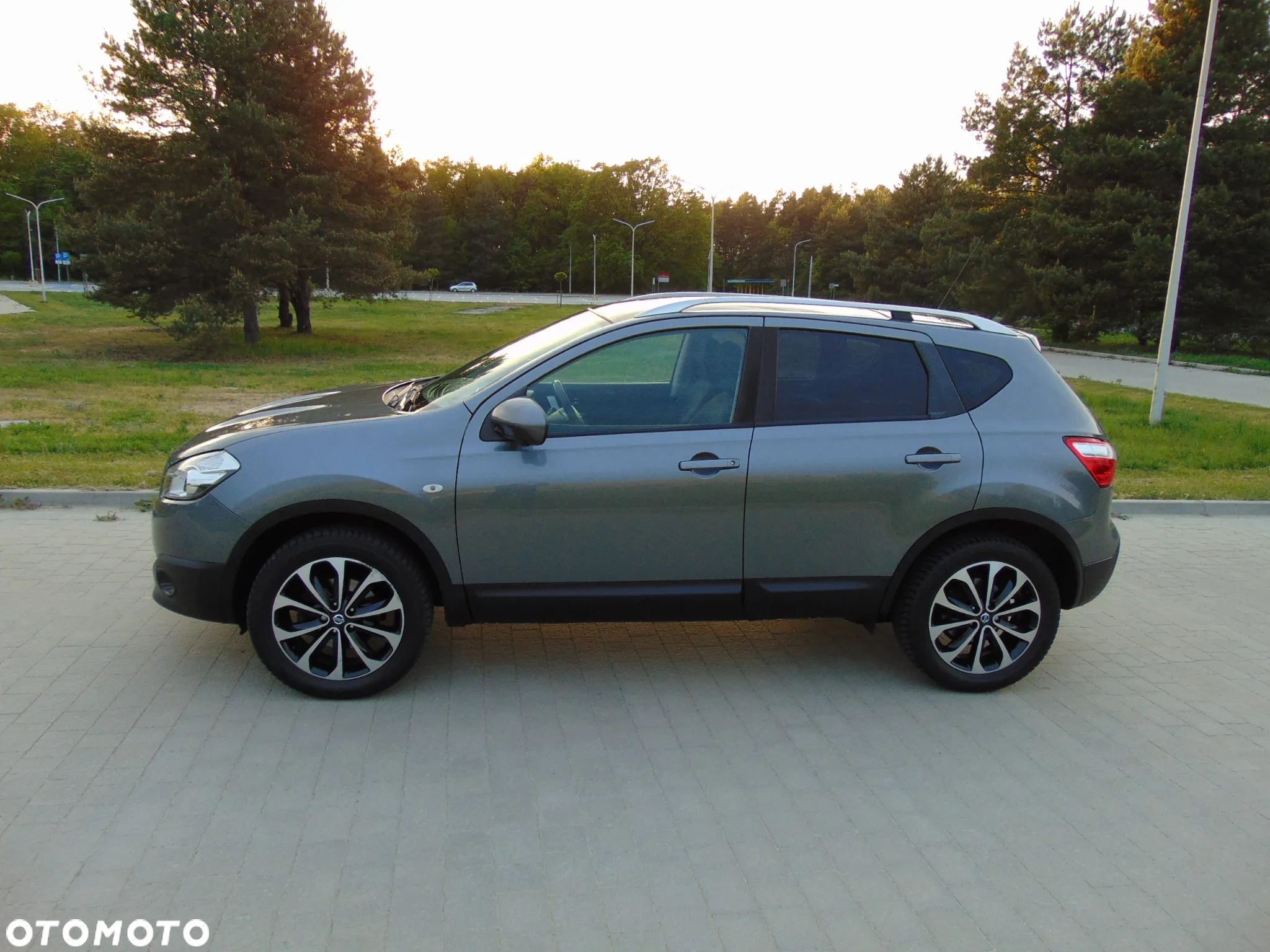 Nissan Qashqai 2.0 360 - 5