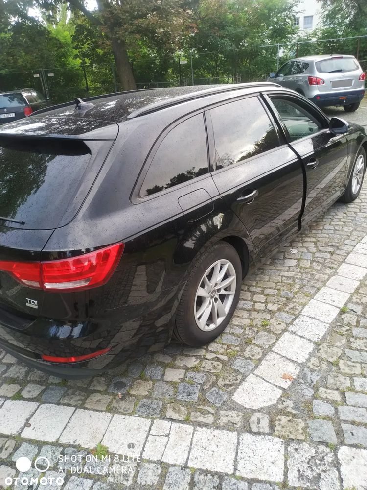 Audi A4 Avant - 29