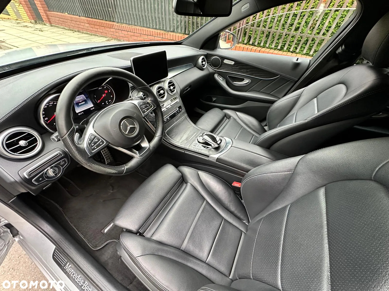 Mercedes-Benz Klasa C 220 d 4Matic T 9G-TRONIC AMG Line - 31