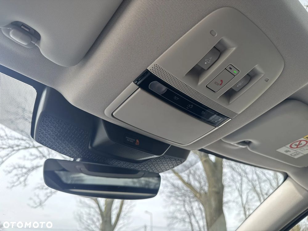 Nissan Ariya 63kWh Advance - 14