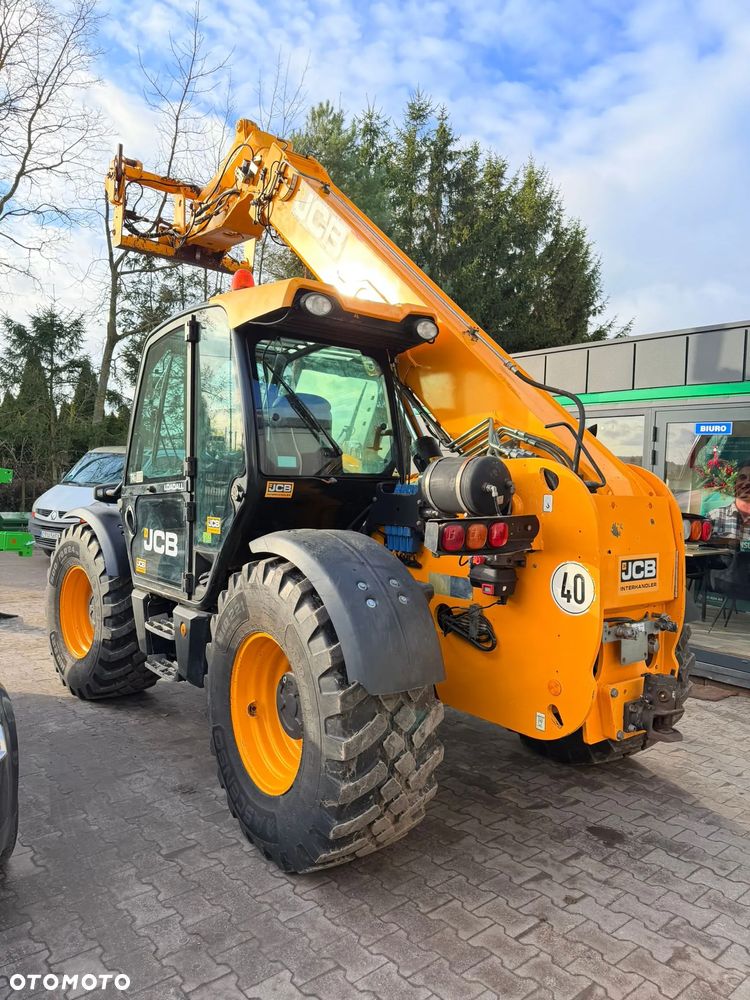 JCB 541-70 Agri Super - 8