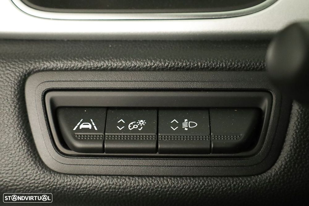 Renault Captur 1.0 TCe Techno Bi-Fuel - 20